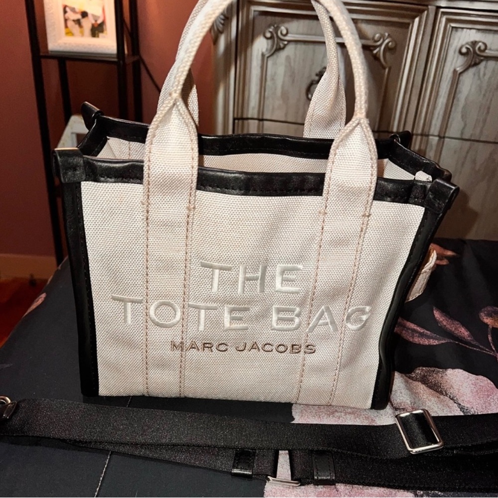 Marc Jacobs The Summer Mini Tote bag